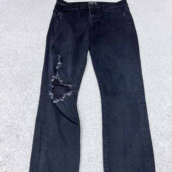 Abercrombie & Fitch Jeans Harper Low Rise Ankle Black Distressed Pockets Size 8 - Picture 7 of 11